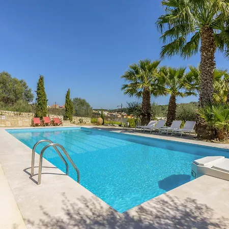 The Olive Grove With Swimming Pool And Breakfast 度假居 阿卡尼斯