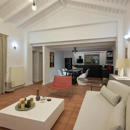 The Olive Grove With Swimming Pool And Breakfast 度假居 阿卡尼斯